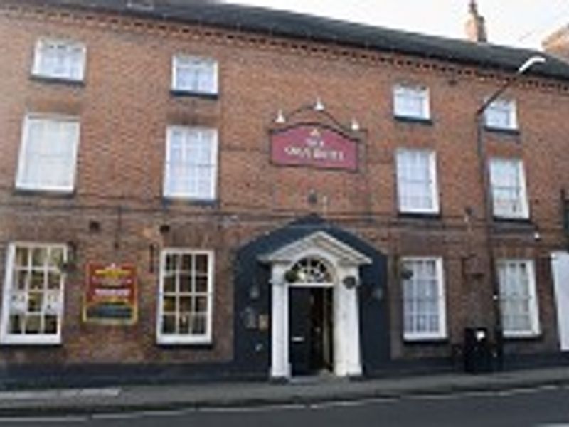 Alcester - Swan Hotel. (Pub, External). Published on 19-12-2013