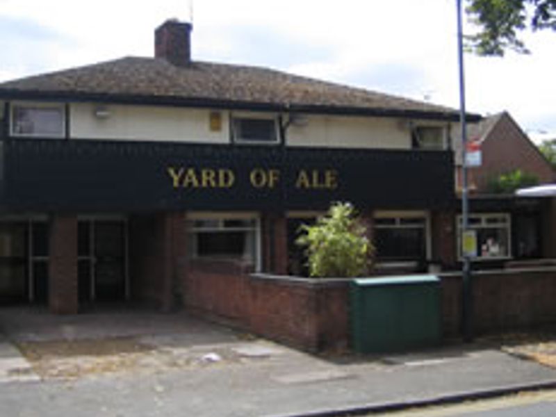 Stratford-upon-Avon - Yard of Ale. (Pub, External). Published on 20-12-2013 