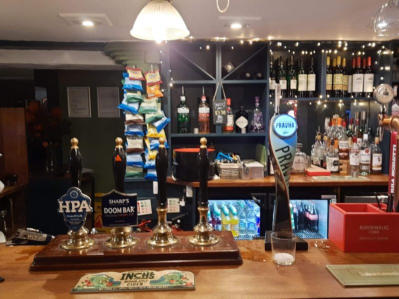 (Bar). Published on 06-03-2024 