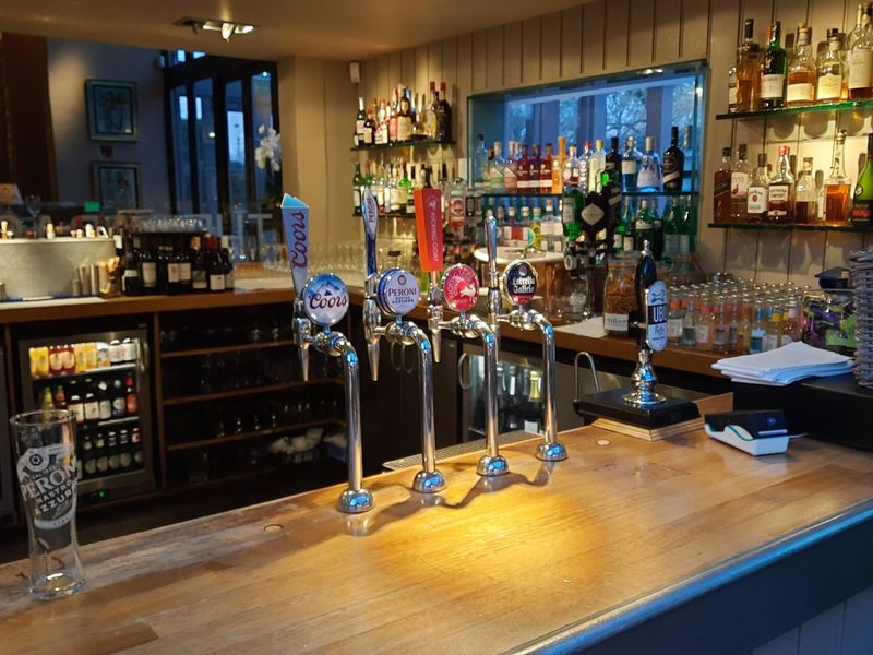 (Bar). Published on 06-03-2024 