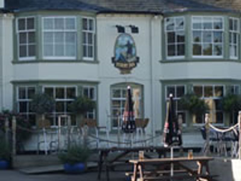 Alveston - Ferry. (Pub, External). Published on 19-12-2013