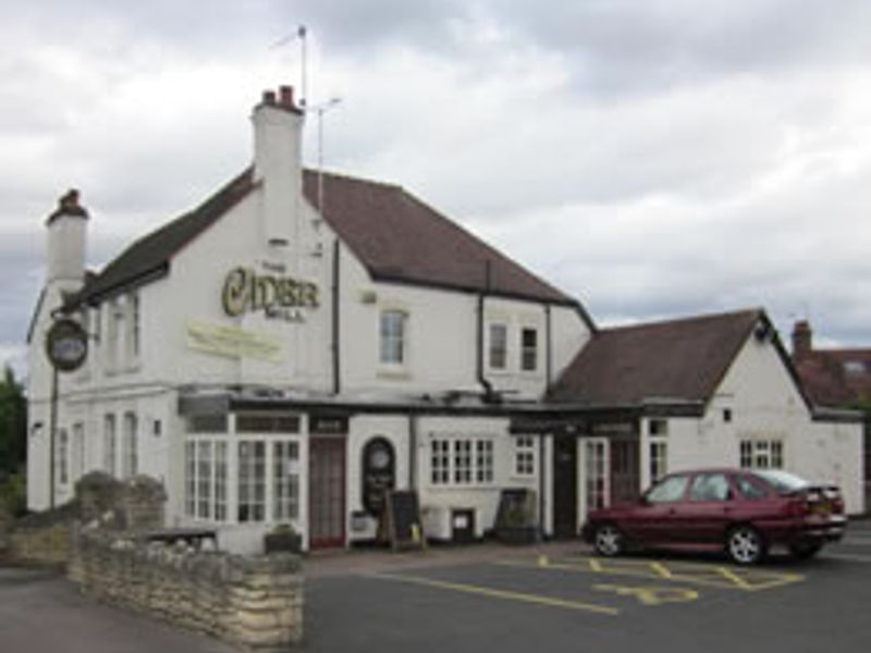 Evesham - Cider Mill. (Pub, External). Published on 20-12-2013