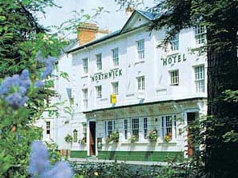 Evesham - Northwick Hotel. (Pub, External). Published on 20-12-2013