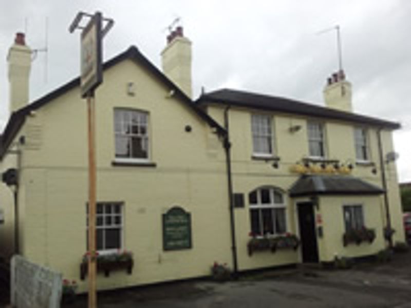 Evesham - Oddfellows Arms. (Pub, External). Published on 20-12-2013