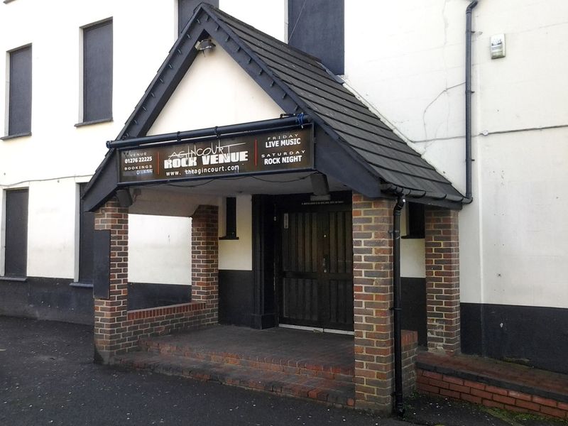 Agincourt, Camberley. (Pub, External). Published on 14-01-2014