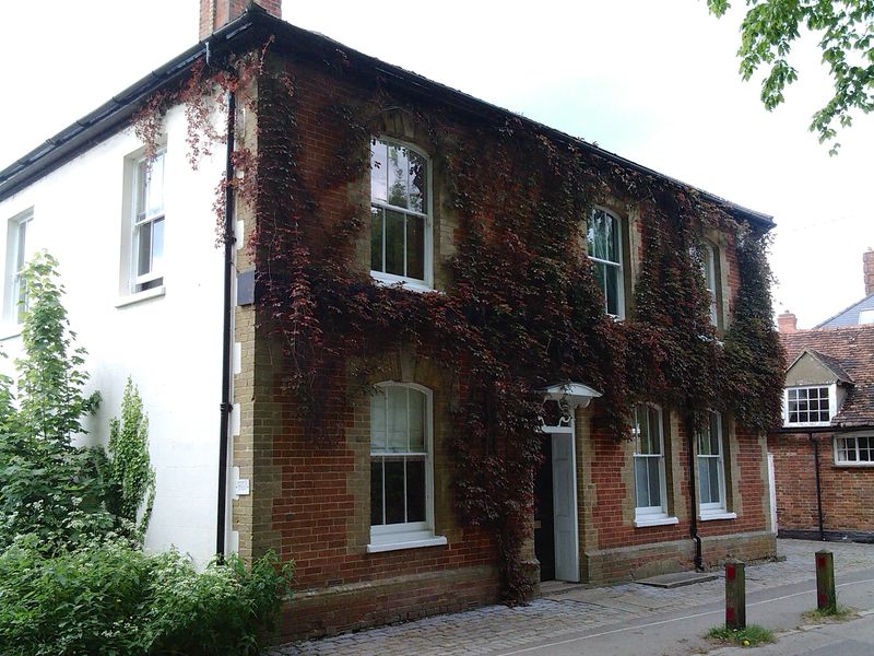 Castle, Crondall. (Pub, External). Published on 18-05-2014 