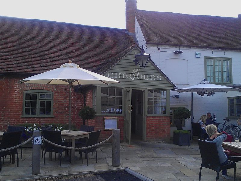 Chequers, Eversley Cross. (Pub, External). Published on 01-10-2013