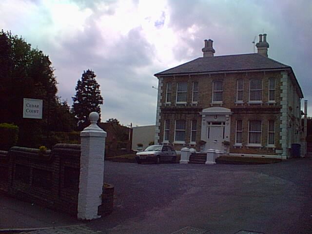 Cedar Court Hotel - Aldershot. (Pub). Published on 03-11-2012