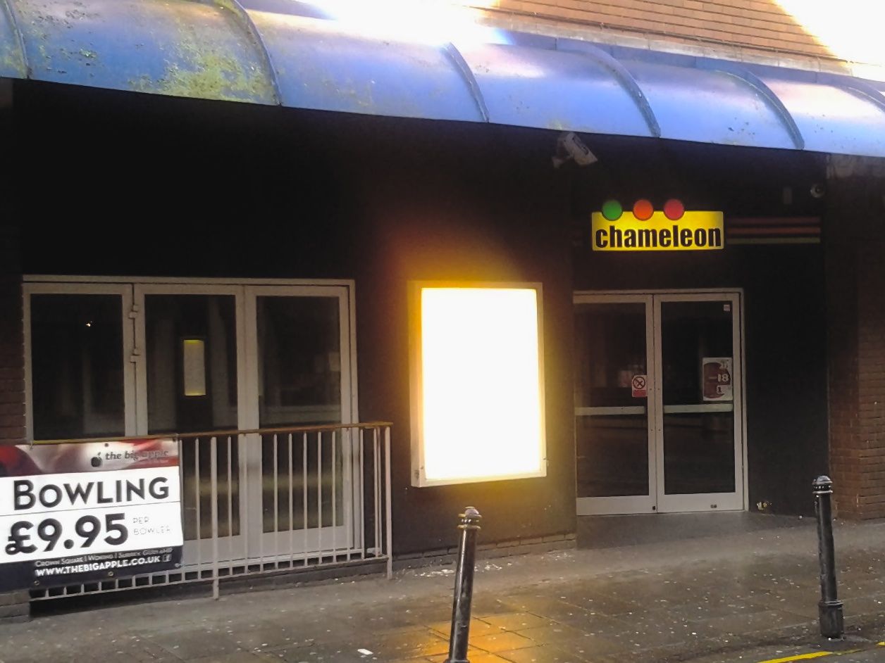 Chameleon, Woking. (Pub, External). Published on 08-04-2014
