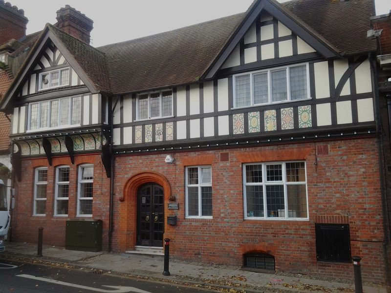 Comrades Club, Haslemere. (External). Published on 14-12-2013