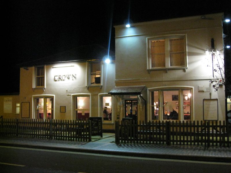 Crown, Knaphill. (Pub, External). Published on 14-01-2014 