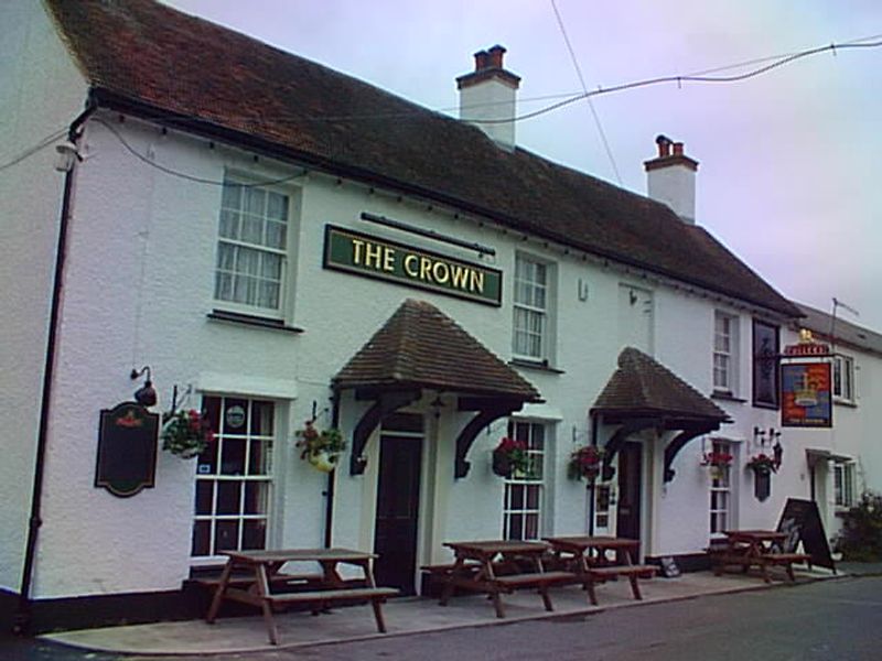 Crown Inn - Badshot Lea. (Pub). Published on 03-11-2012