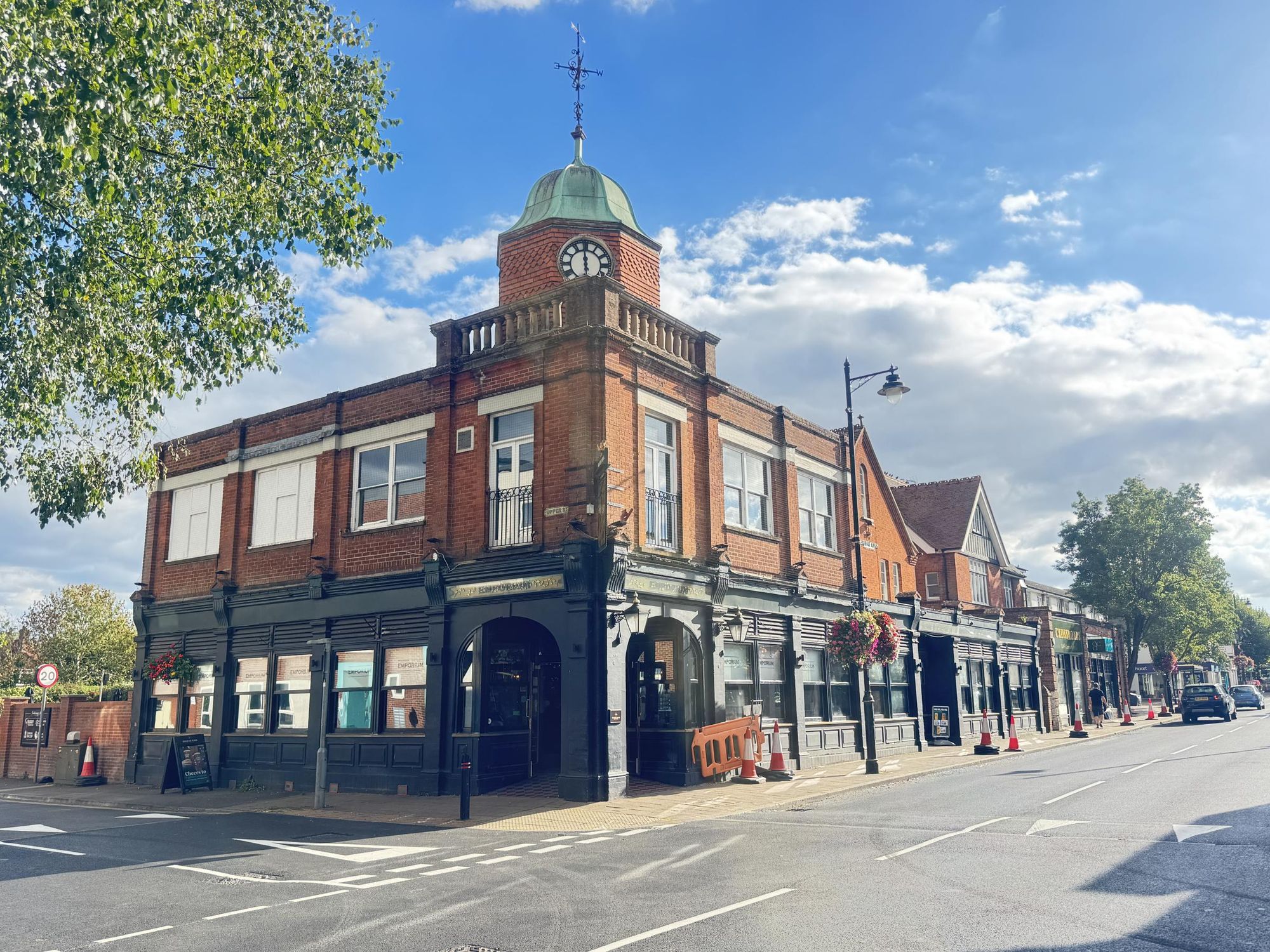 (Pub, Key). Published on 27-09-2026