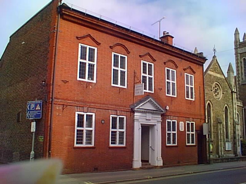 Farnham Liberal Club - Farnham. (Pub). Published on 03-11-2012