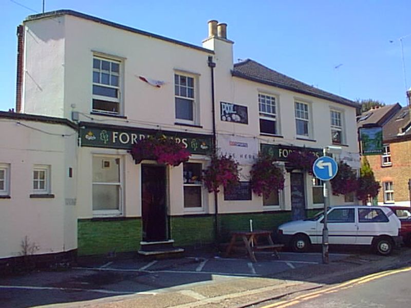 Forresters - Guildford. (Pub). Published on 03-11-2012