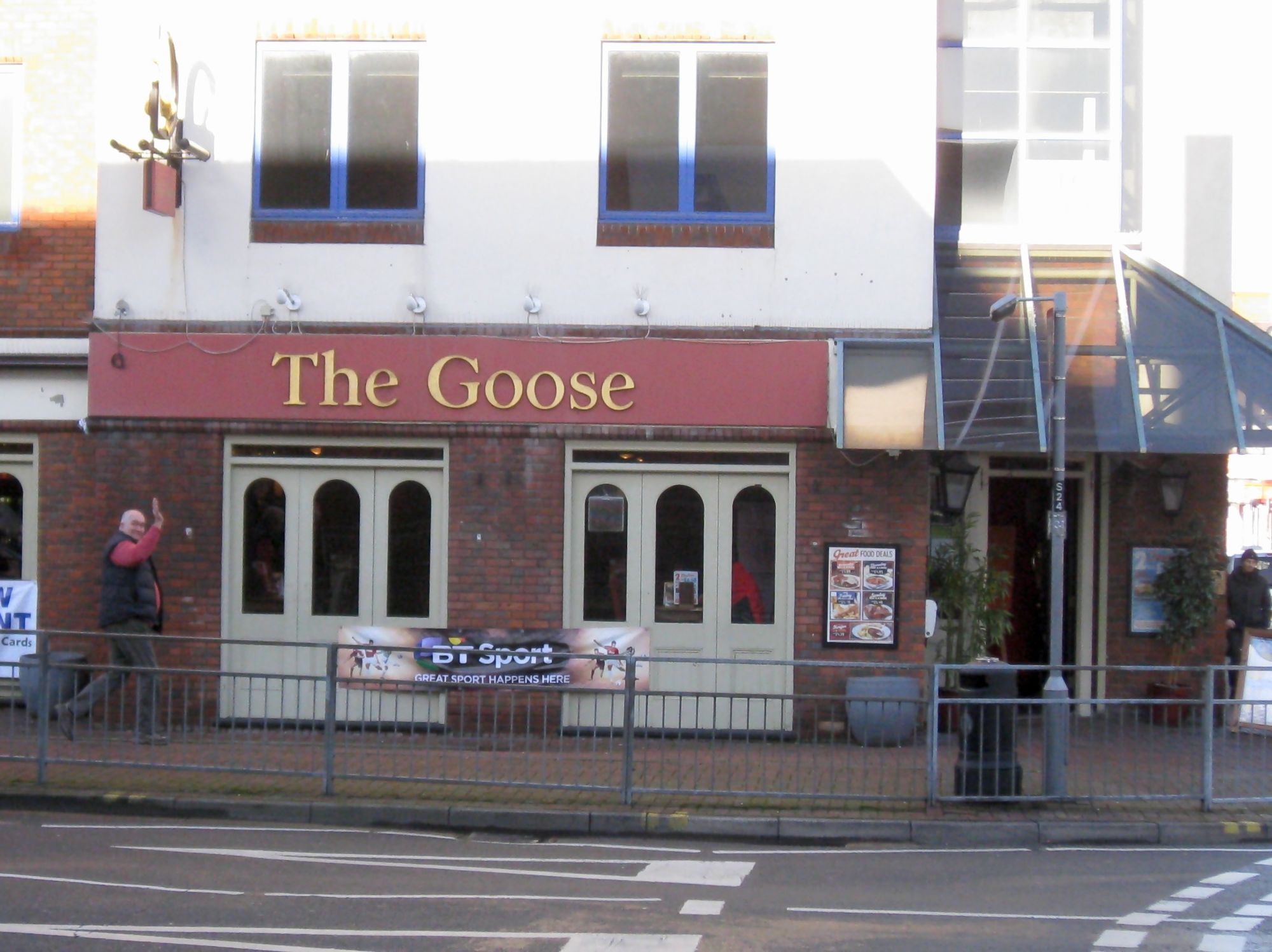 Goose, Camberley. (Pub, External). Published on 14-01-2014