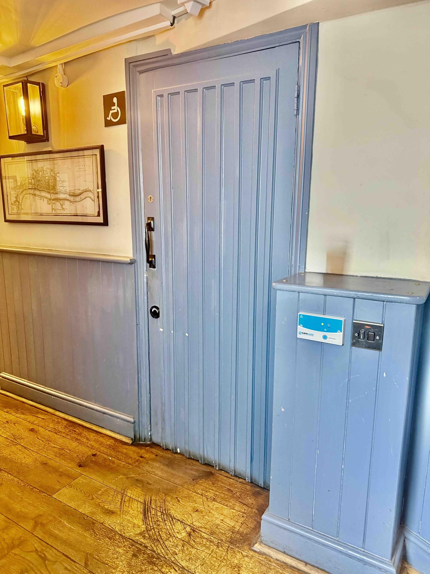 Door to accessible toilet.. (Pub). Published on 07-07-2026