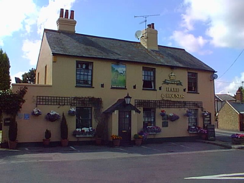 Hare & Hounds - Rowledge. (Pub). Published on 03-11-2012
