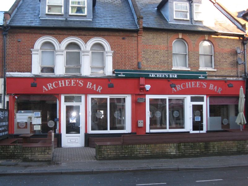Archee's Bar, Woking. (Pub, External). Published on 14-01-2014