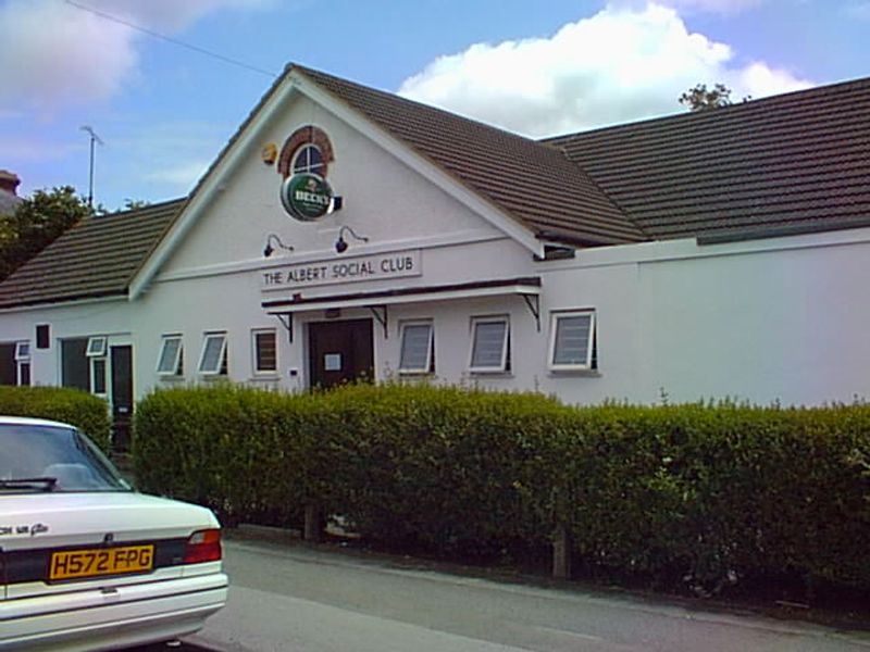 Albert Social Club - Fleet. (Pub). Published on 03-11-2012