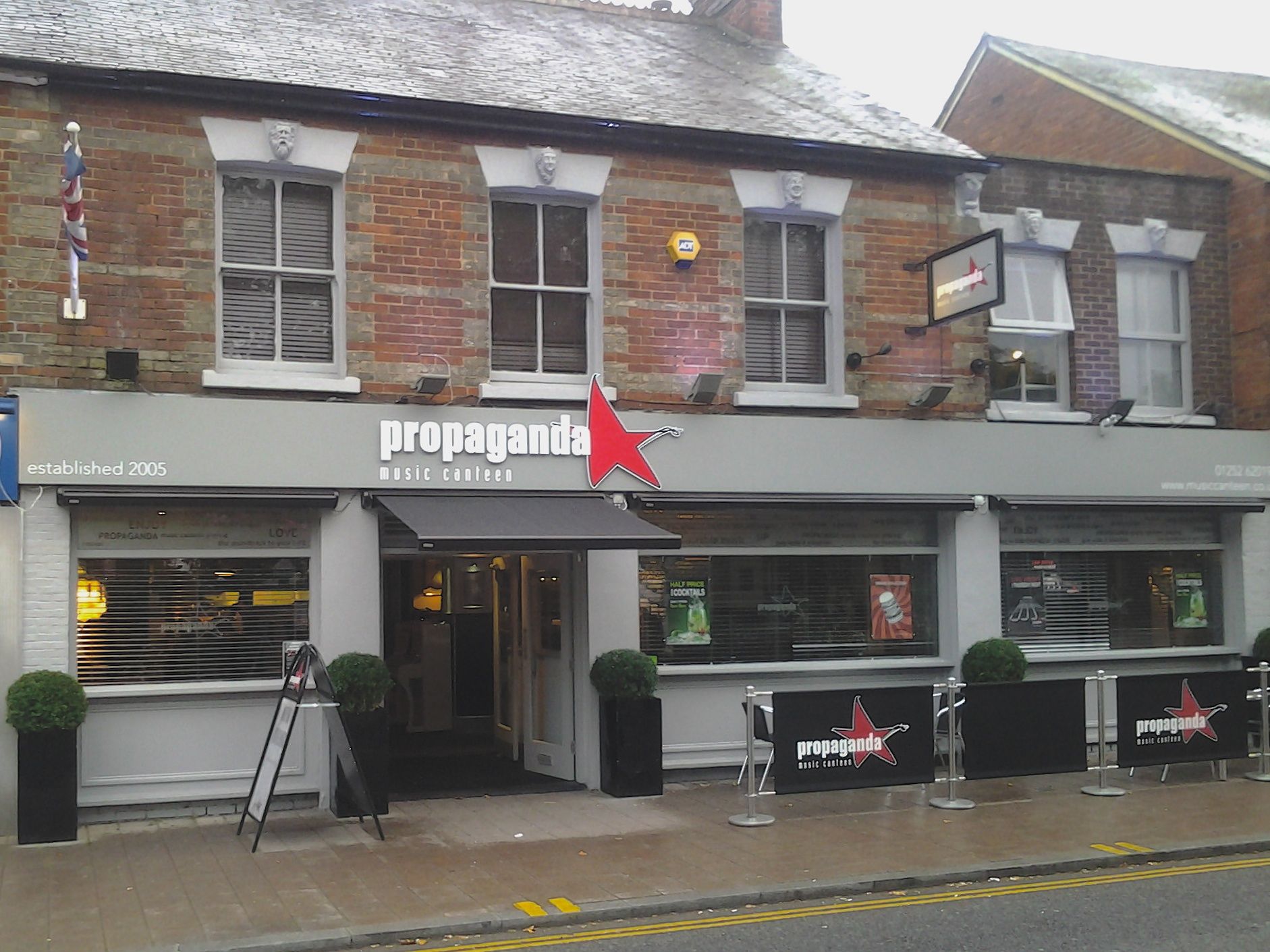 Propaganda, Fleet. (Pub, External). Published on 28-09-2014