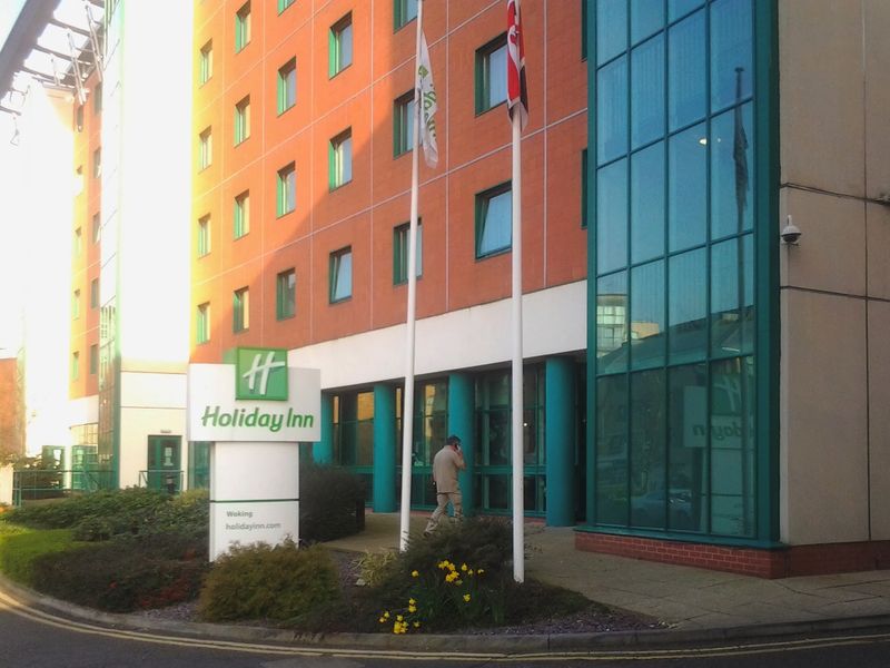 Holiday Inn, Woking. (Pub, External). Published on 08-04-2014
