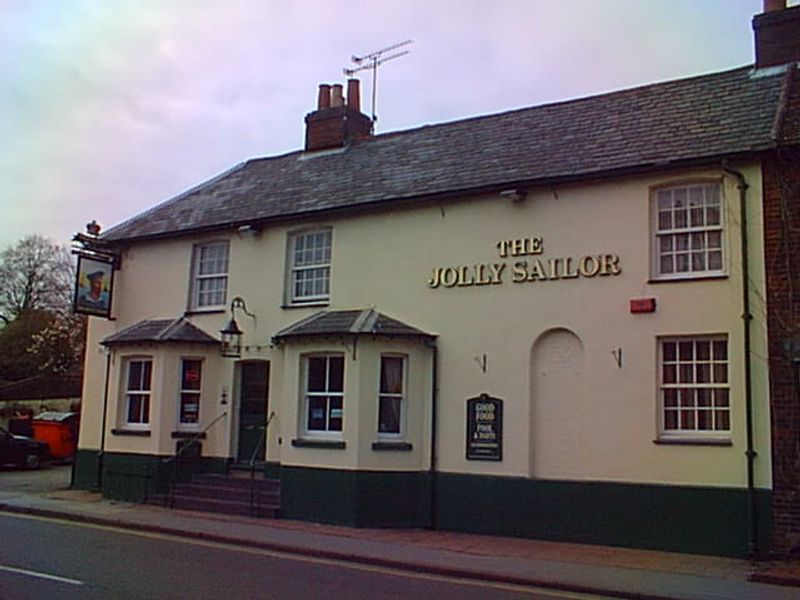 Jolly Sailor - Farnham. (Pub). Published on 03-11-2012