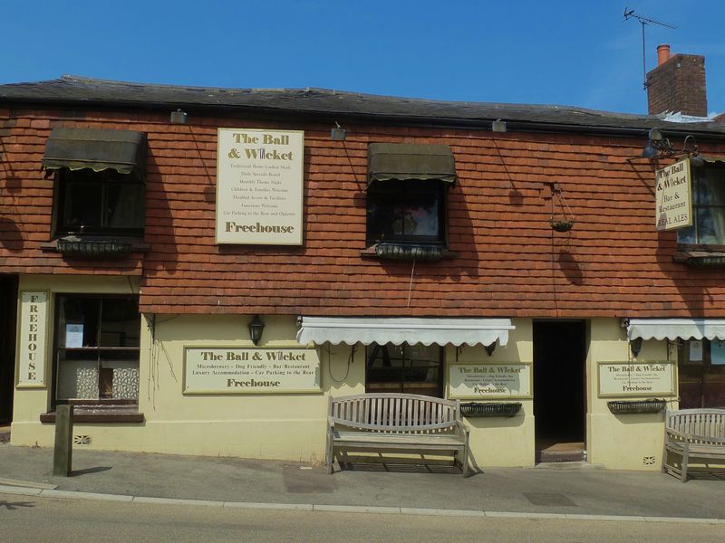 Ball & Wicket, Upper Hale. (Pub, External). Published on 01-10-2013