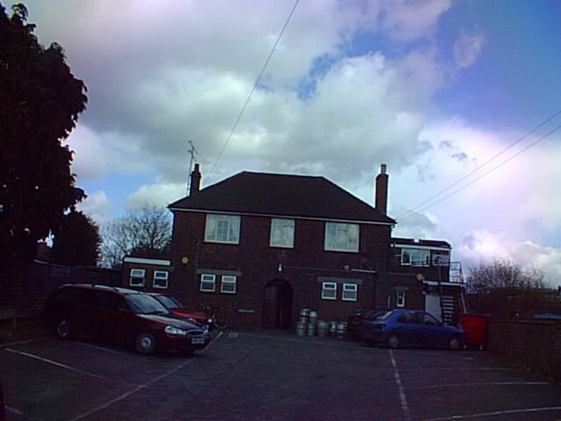 Knaphill Working Mens Club - Knaphill. (Pub). Published on 03-11-2012 