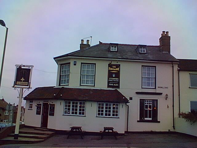 La Fontaine - Aldershot. (Pub). Published on 03-11-2012