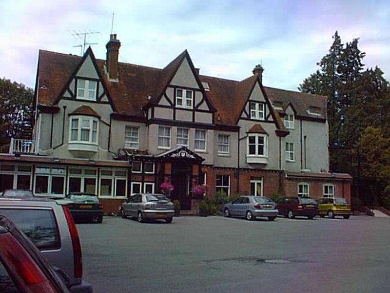 Lismoyne Hotel - Fleet. (Pub). Published on 03-11-2012