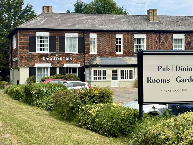 (Pub, External, Key). Published on 26-06-2025 