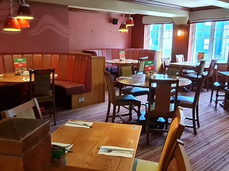 Dining area. (Pub, Restaurant). Published on 14-04-2024 