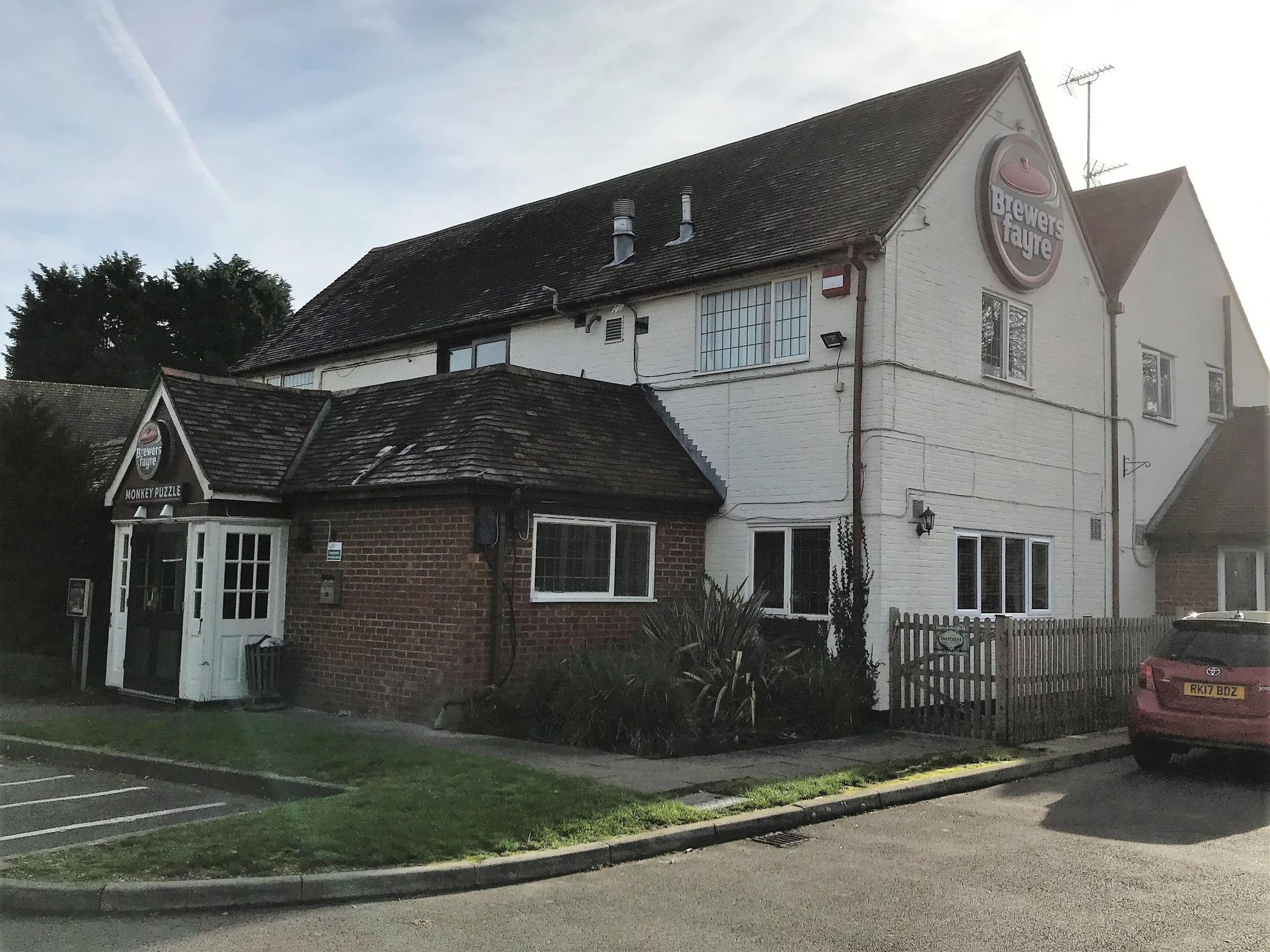 (Pub, Key). Published on 30-10-2017