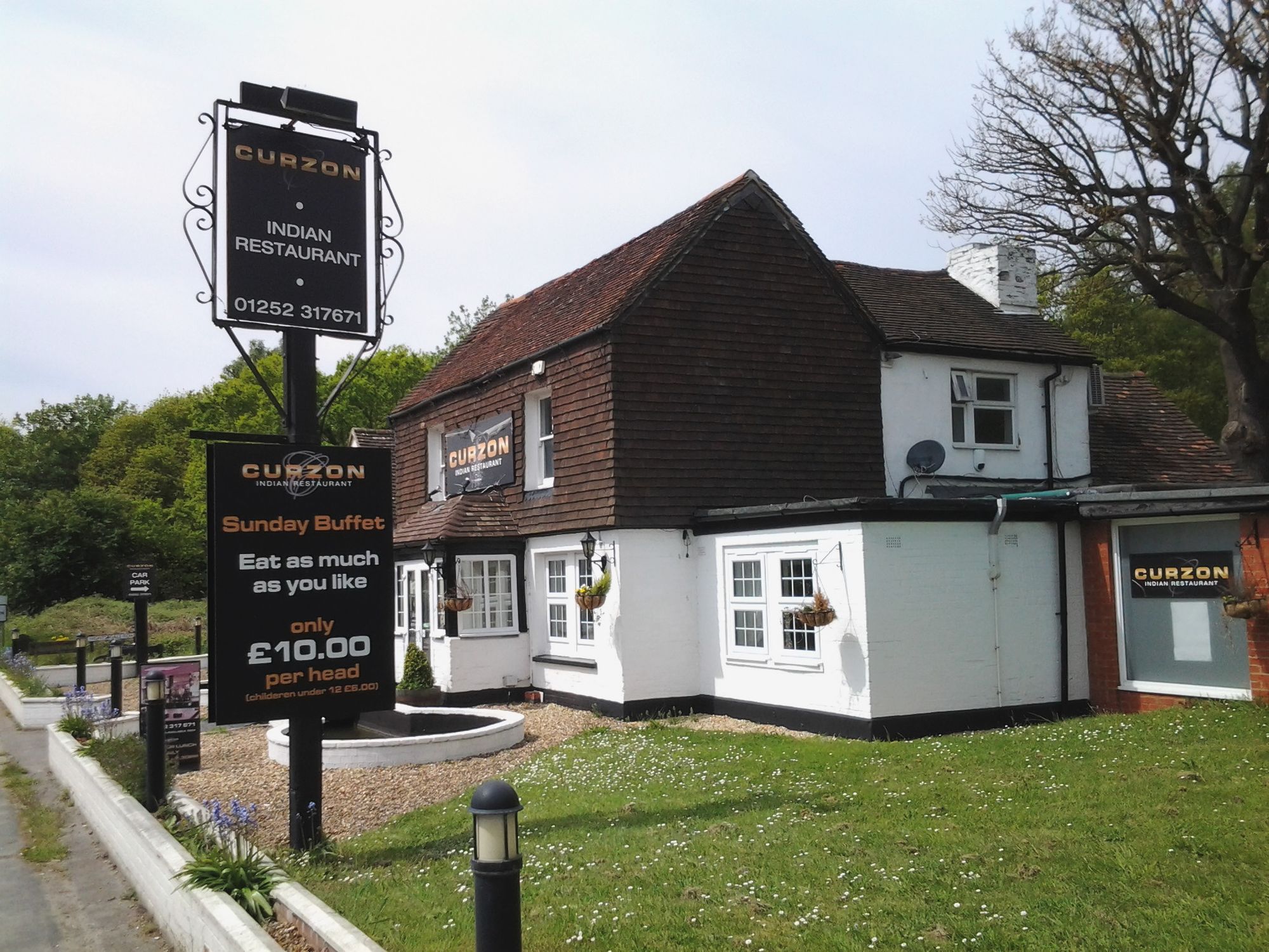 Curzon, Ash. (Pub, External). Published on 05-05-2014
