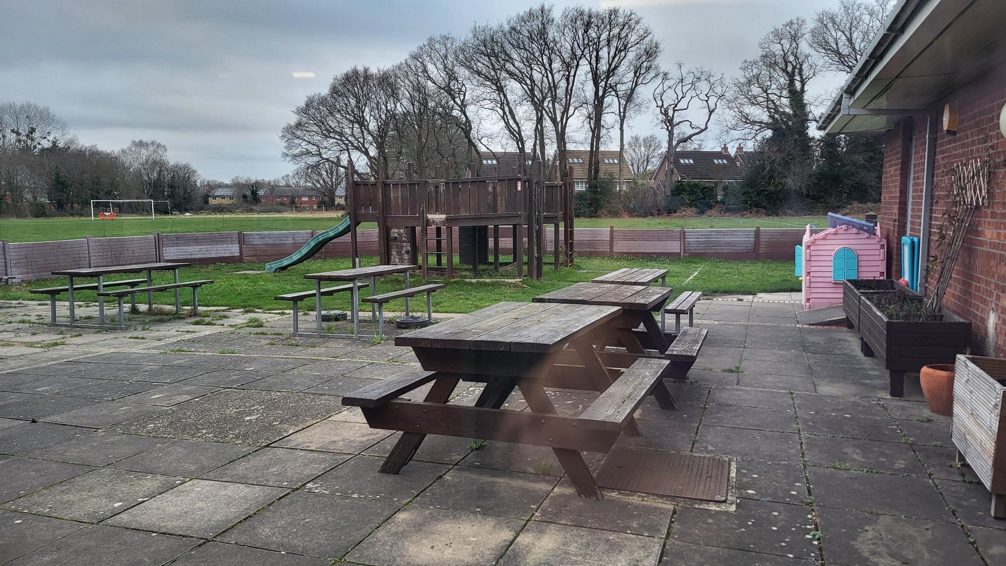 Nursery play area & field. (Garden). Published on 12-01-2024