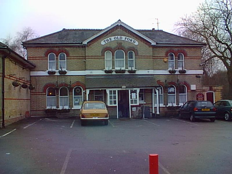 Old Ford - Ash Vale. (Pub). Published on 03-11-2012