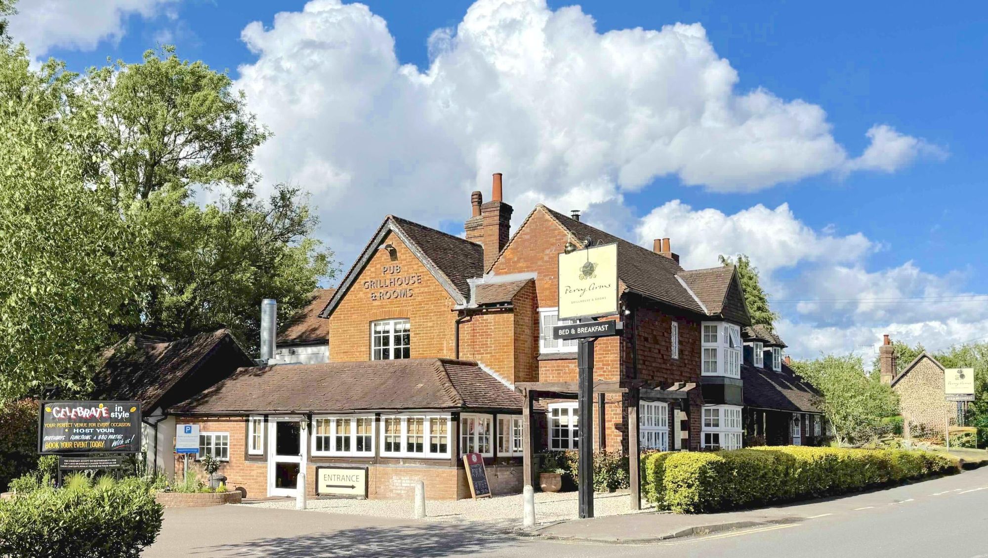 Front of the pub 2026. (Pub, Key). Published on 10-06-2026