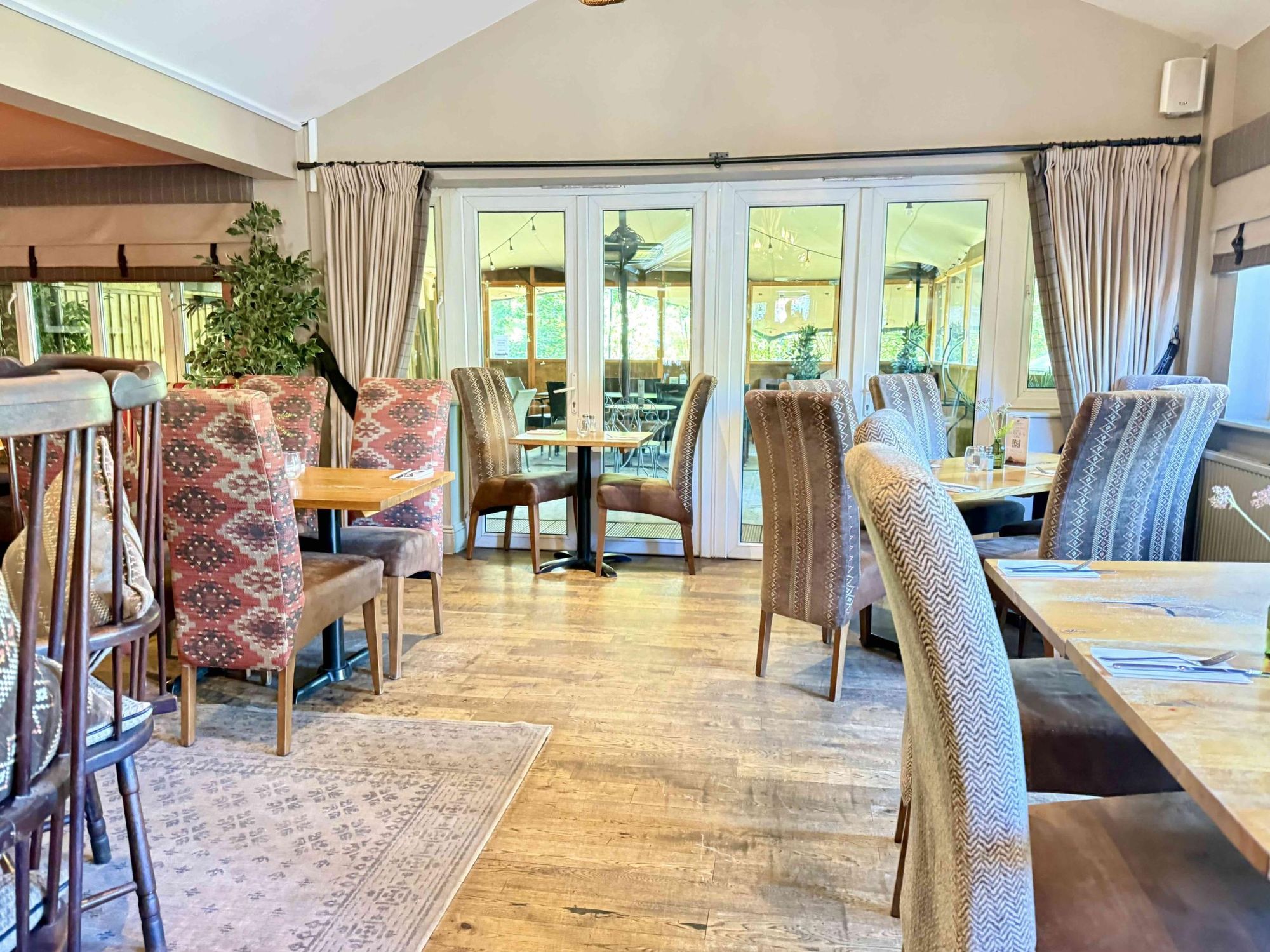 dining room. (Restaurant). Published on 10-06-2026