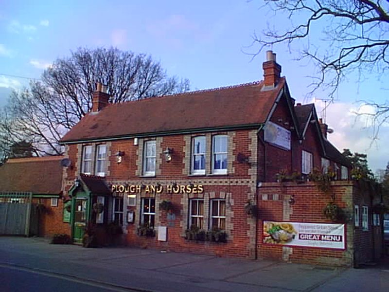 Plough & Horses - Cove. (Pub). Published on 03-11-2012 