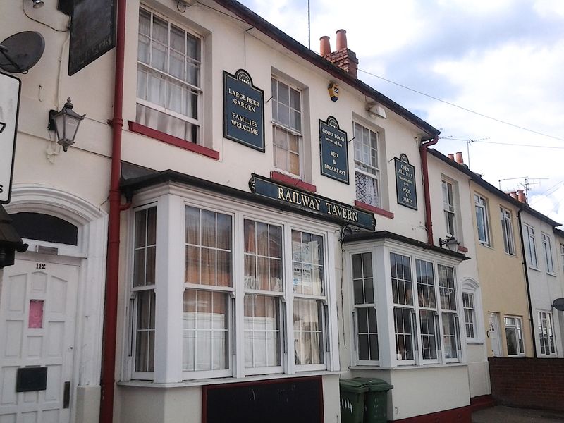 Railway Tavern, Aldershot. (Pub, External). Published on 28-09-2014