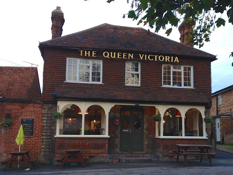 Queen Victoria, Shalford. (Pub, External). Published on 23-11-2013