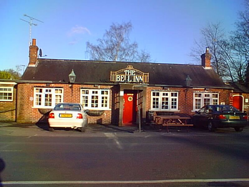 Bell Inn - Blackwater. (Pub). Published on 03-11-2012