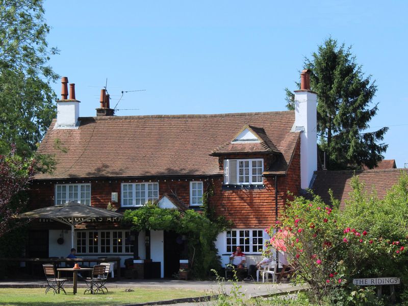 (Pub, Key). Published on 14-06-2018