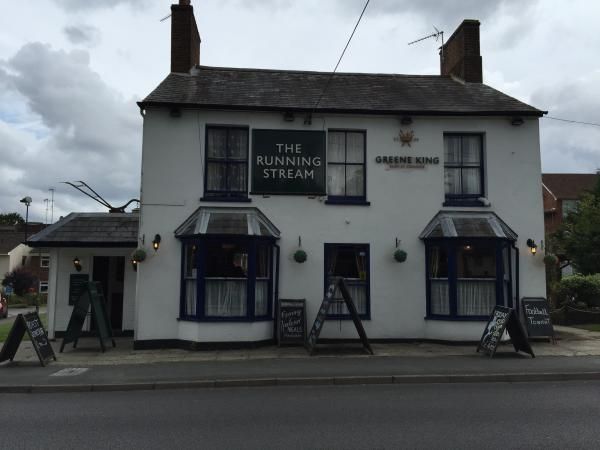 Running Stream Weybourne. (Pub). Published on 19-08-2015