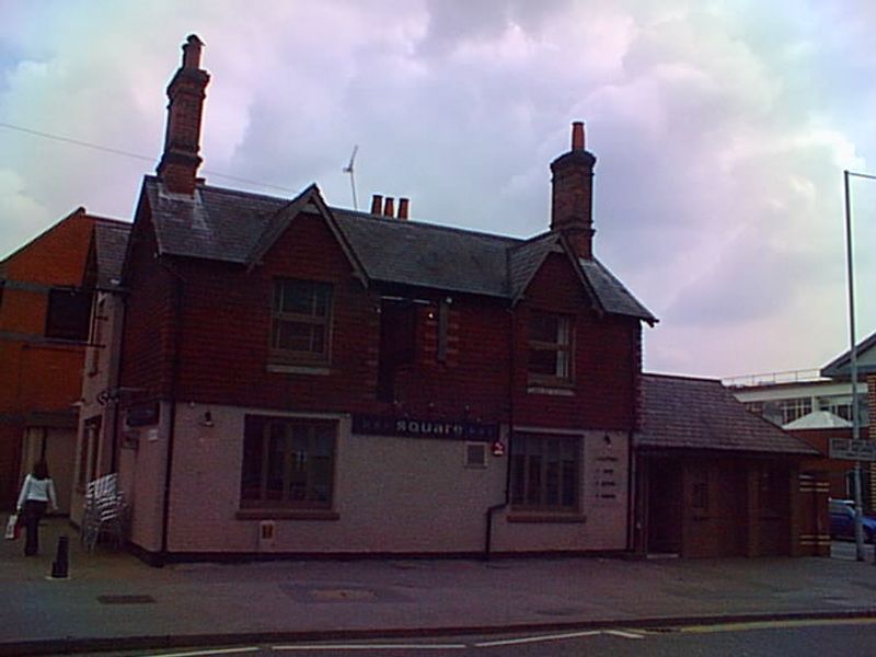 Square - Camberley. (Pub). Published on 03-11-2012 
