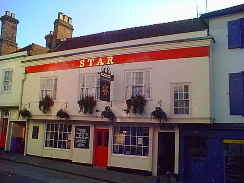 Star Inn - Guildford. (Pub). Published on 03-11-2012