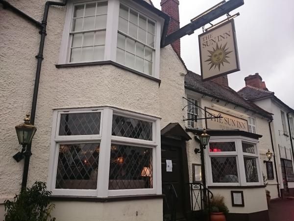 Sun Inn, Chobham. (Pub). Published on 21-02-2016