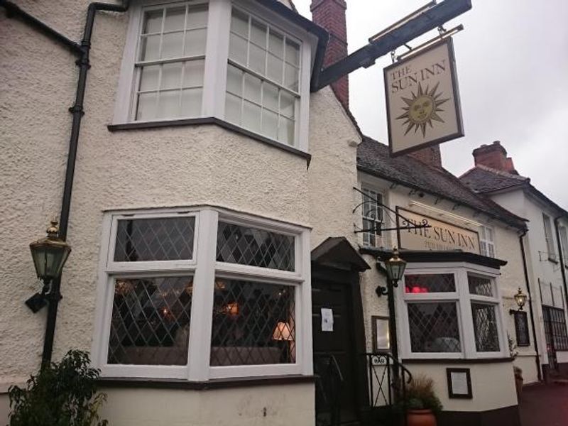 Sun Inn, Chobham. (Pub). Published on 21-02-2016