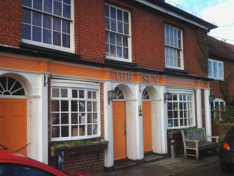 Sun Inn, Dunsfold. (Pub, External). Published on 08-04-2014 